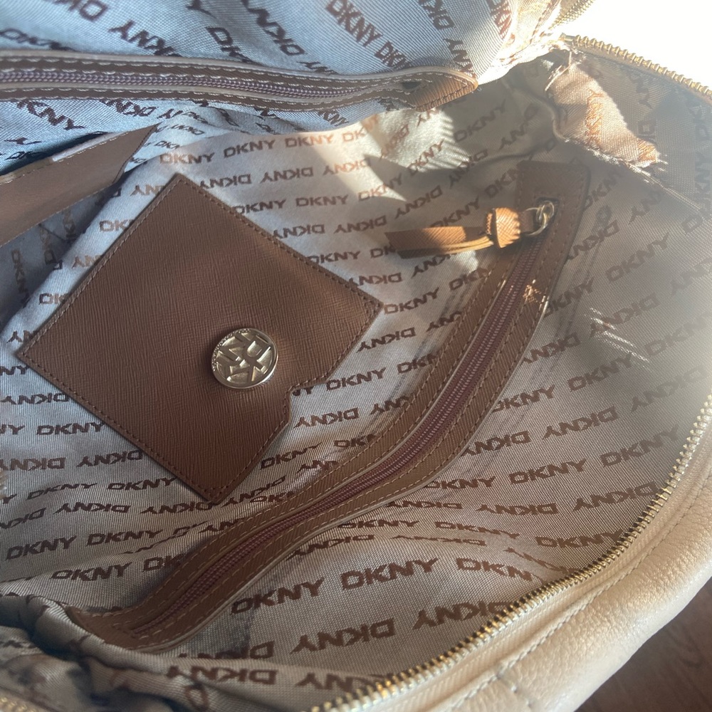 DKNY satchel bag - Picture 4 of 7